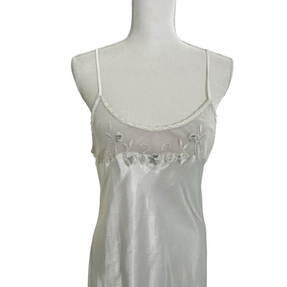 Vintage Intimo Amore Nightgown Sexy Satin Like Lace White Slip 90s Size Medium - Picture 6 of 11